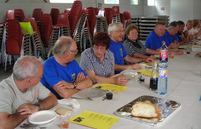 2012-06-27 41 Y a encore de l_entree.JPG